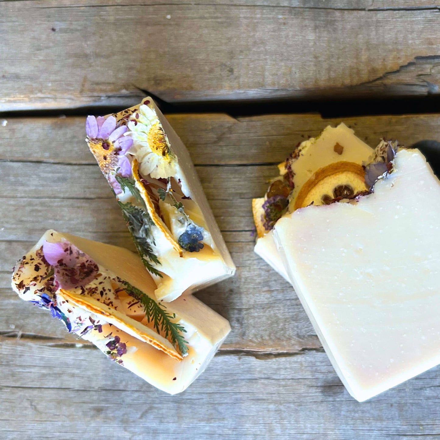 Lemon & Lilac | Floral Tallow Soap